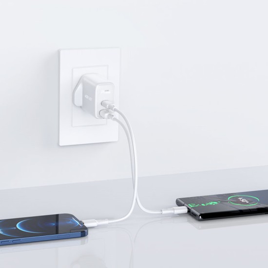 ACEFAST WALL CHARGER USB + TYPE C 32W UK PLUG WHITE