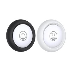 ESR STICK-ON APPLE AIRTAG BLACK & WHITE