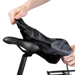 Waterproof saddle cover - black Waterproof saddle cover - black