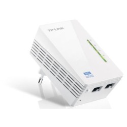 Tp-Link AV600 Wi-Fi Powerline Extender (TL-WPA4220) Tp-Link AV600 Wi-Fi Powerline Extender (TL-WPA4220)